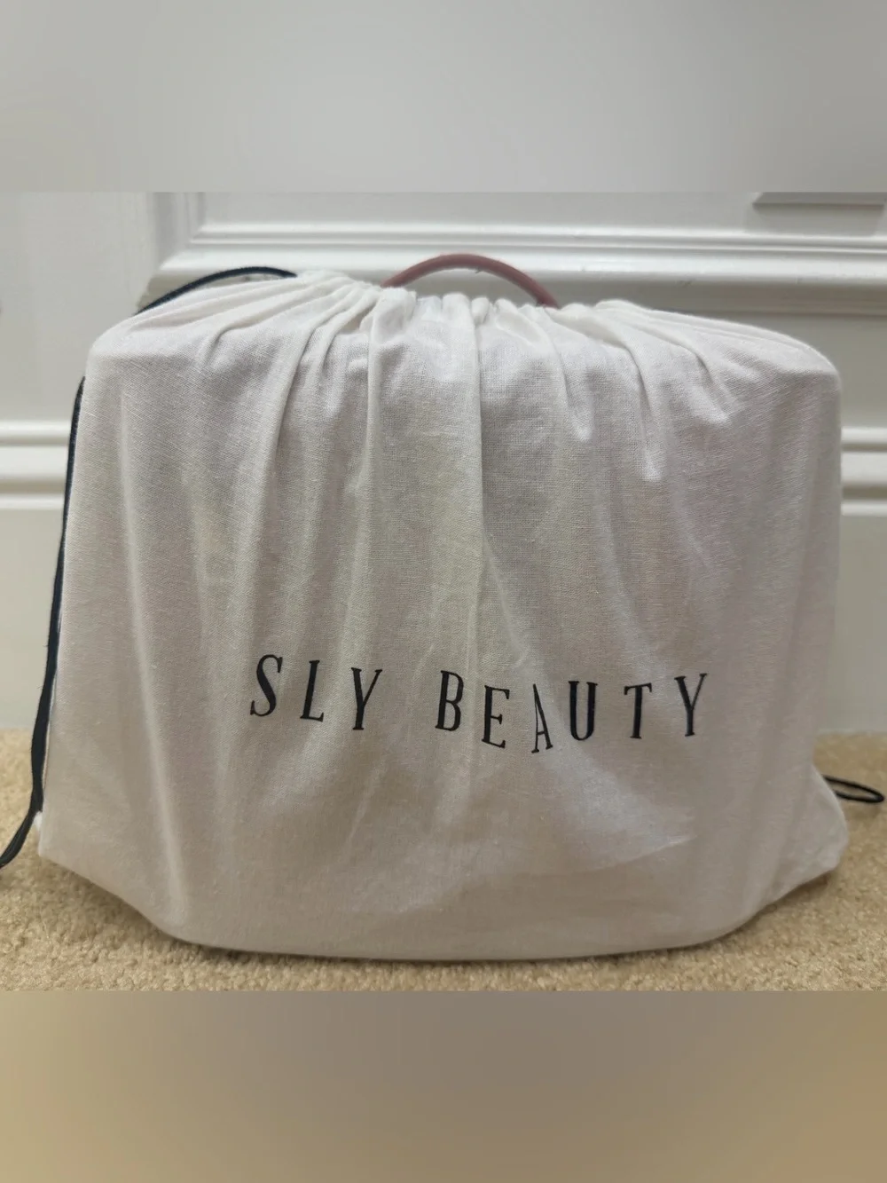 Sly Beauty Pink Vegan Leather Makeup Train Case Cosmetic Organizer